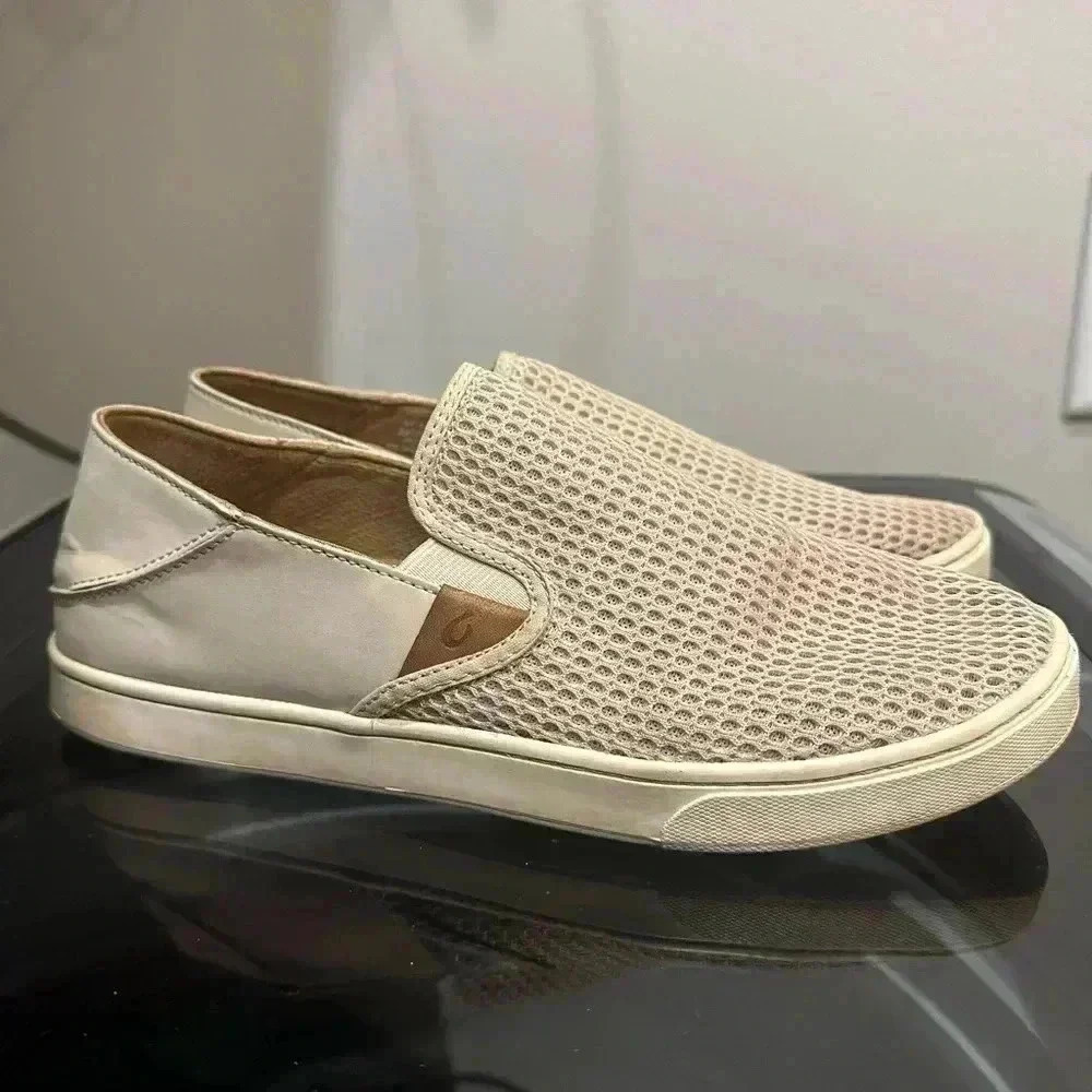 Olukai Pehuea Tapa Slip on Shoes Sneakers Women’s Size 10 Tan Beach Coastal Fish